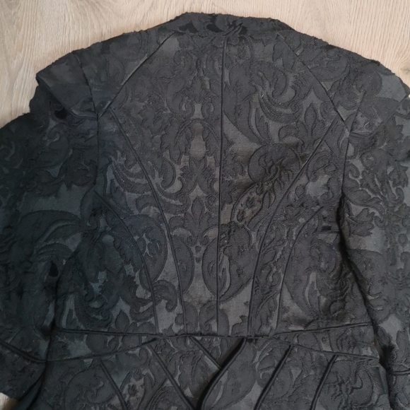 EMBRACE Victorian Elegance with Vintage Rachel Roy Black Jacket | TheStyleMinr - Picture 4 of 6